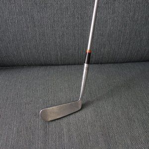 Vintage Valiant Pro-Made De Luxe Stainless Right Handed 10 Iron Putter